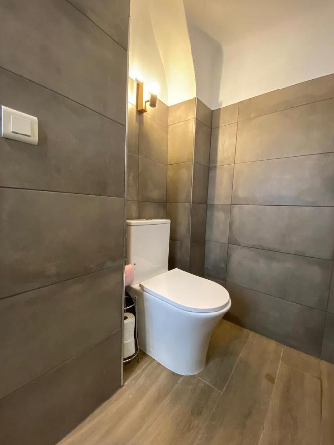 Magnifique Studio Hyper Centre Plage Et Commerce Saint-Jean-de-Luz Ngoại thất bức ảnh
